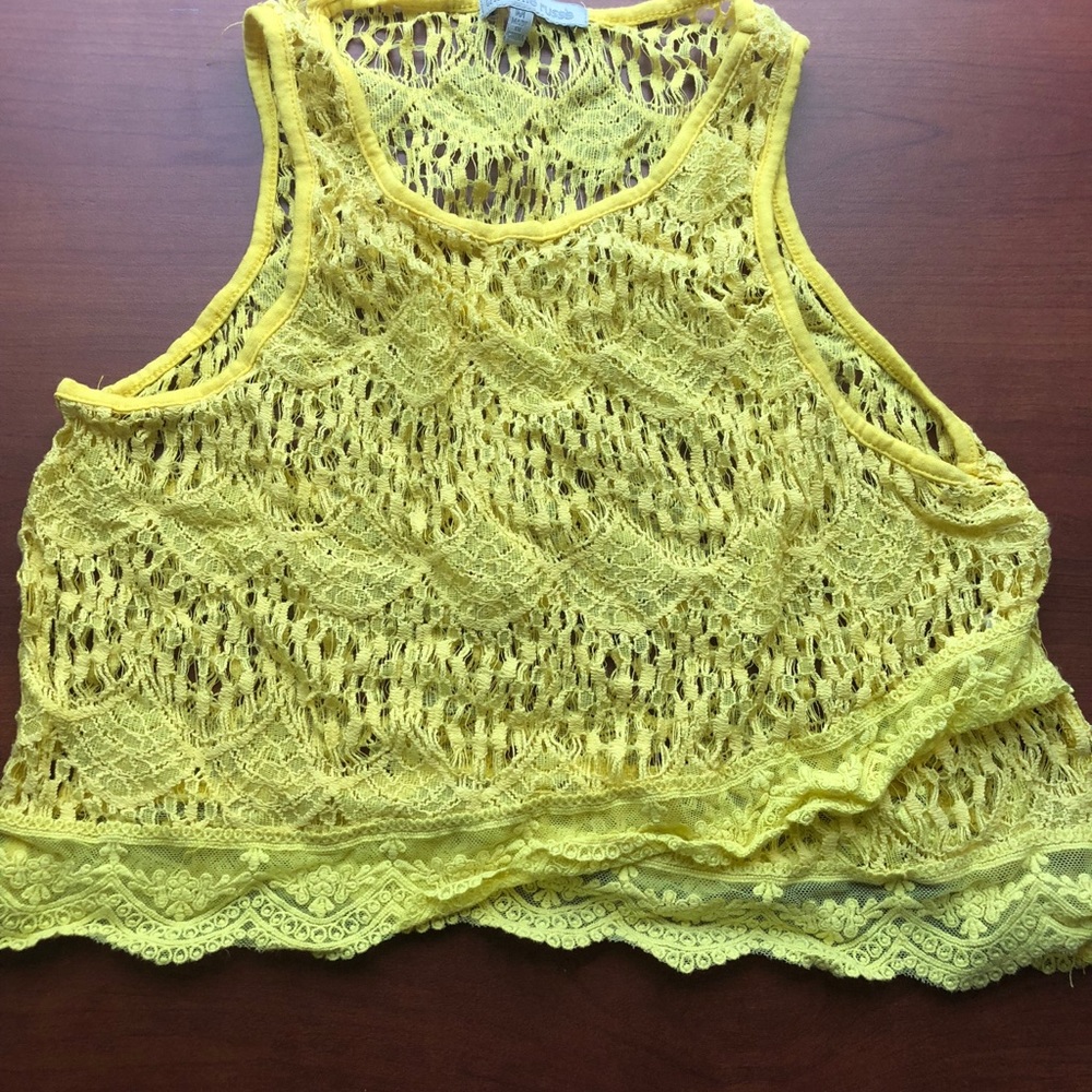 Yellow Top - Picture 2 of 2